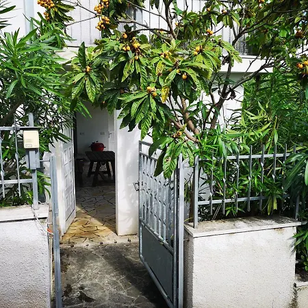 Ferienwohnung Holiday home *
